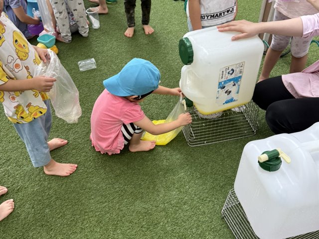水遊びの様子